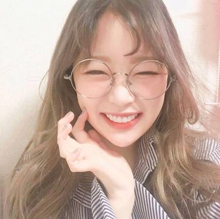 nở nụ cười thật tươi cho năm mới cũng ngặp tràn tiếng cười